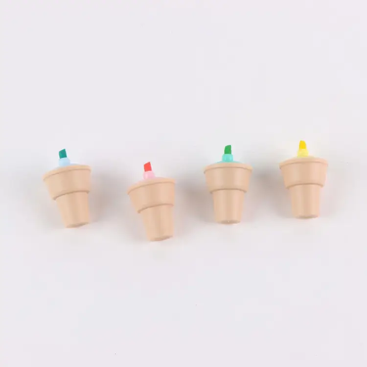 STITCH - Zestaw 4 mini zakreślaczy "jedzenie"
