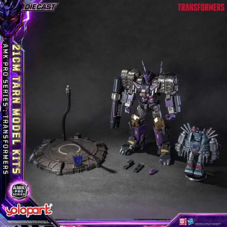 TRANSFORMERS - Kamuflaż - Zestaw modelarski AMK Pro 21 cm