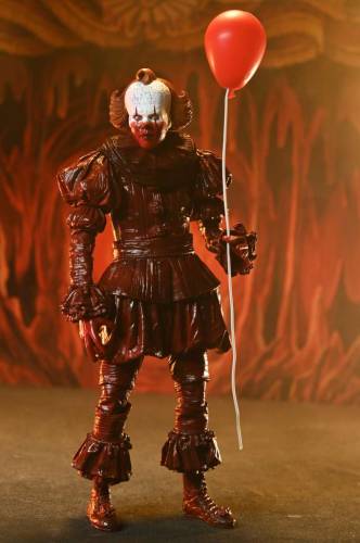 WELCOME TO DERRY - Blood Pennywise - Ultimate Figure 17 cm