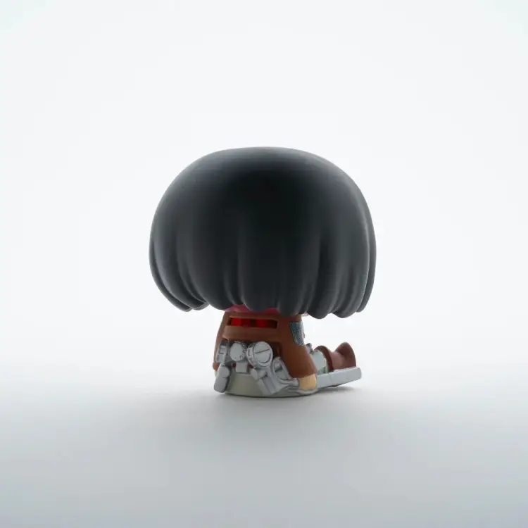 ATTACK ON TITAN - Mini skarbonka - Chibi Mikasa - 13 cm