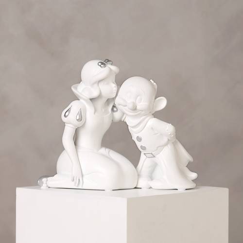 DISNEY - "White&Silver" - Królewna Śnieżka i Dopey - Bank pieniędzy - 17 cm