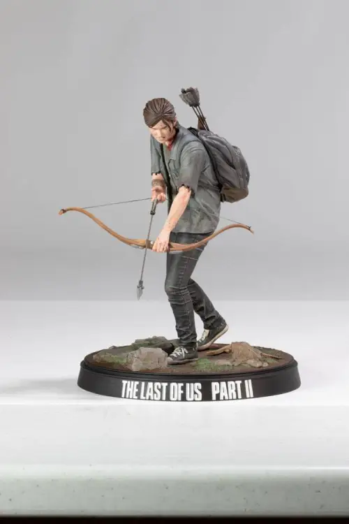 Dark Horse - The Last of Us Part II Ellie with Bow 20 cm