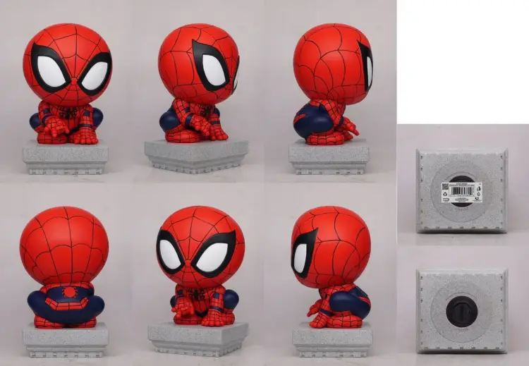 Monogram - MARVEL - Spider-Man "Crouching" - Figural Bank 20cm