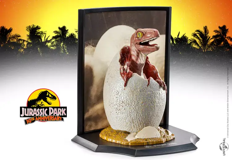 Noble Collection - JURASSIC PARK - Velociraptor Egg - Figure Toyellectible Treasures