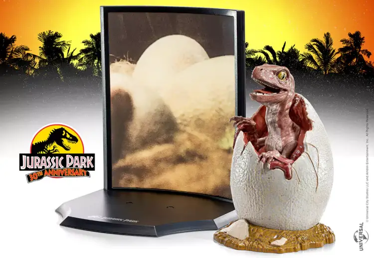 Noble Collection - JURASSIC PARK - Velociraptor Egg - Figure Toyellectible Treasures
