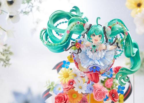 Goodsmile - HATSUNE MIKU - Japan Live Tour 2025 Blooming - Statue 1/7 32cm