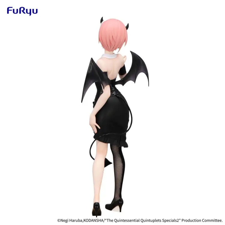 Furyu - THE QUINTESSENTIAL - Dark Bunnies BiCute Nakano Ichika  - Statue 25cm