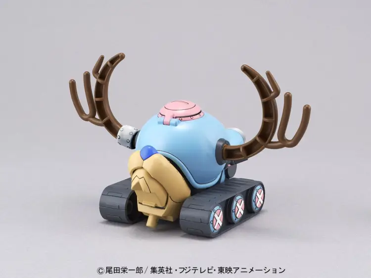 Bandai Model Kit - ONE PIECE - Model Kit - Chopper Robo Tank - 10 CM