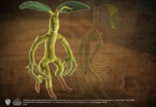 Noble Collection - FANTASTIC BEASTS - Bowtruckle Collector Plush - 35cm