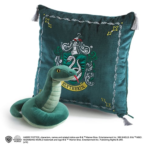 Noble Collection - HARRY POTTER - Plush & cushion 34x34 - Slytherin