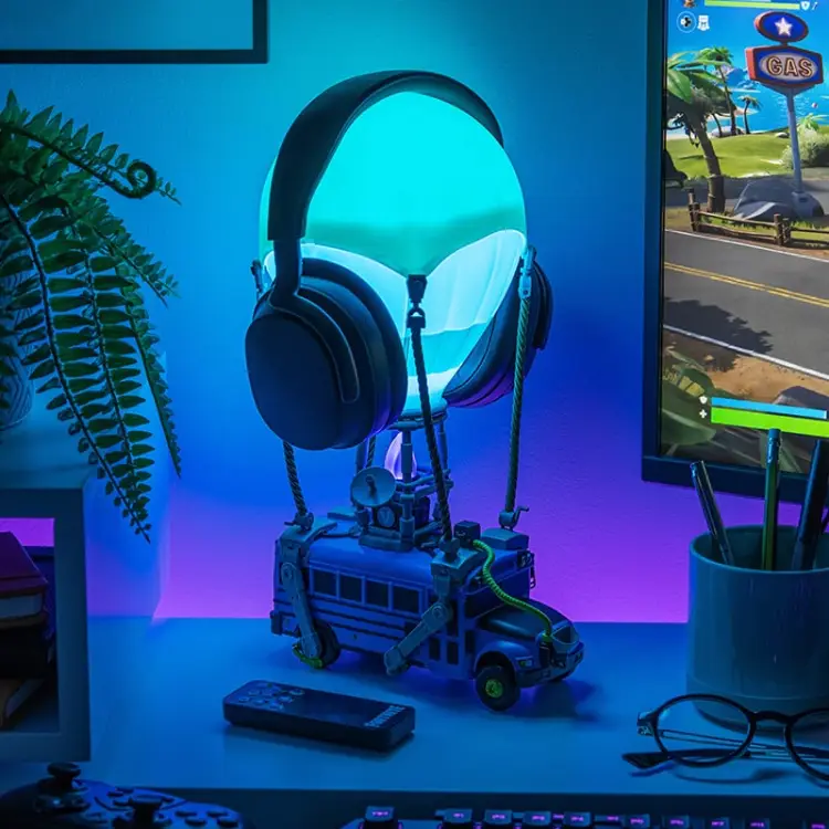 Paladone - FORNITE - Battle Bus - Diorama Light 31cm
