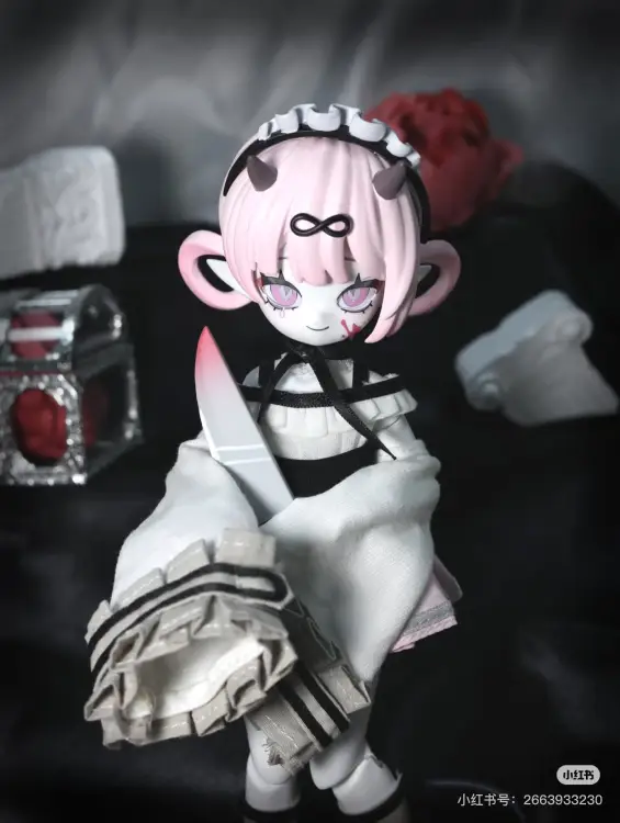 XFREE - CHUZTING - Devil's Horn Series BLIND BOX - 21cm