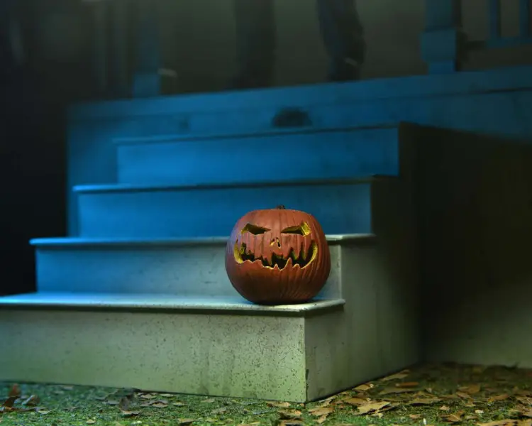 Neca - HALLOWEEN ENDS - Michael Myers - Ultimate Figure 18cm
