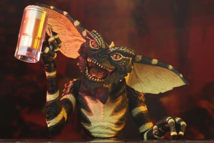 Neca - GREMLINS - Figure Ultimate Flasher 15cm