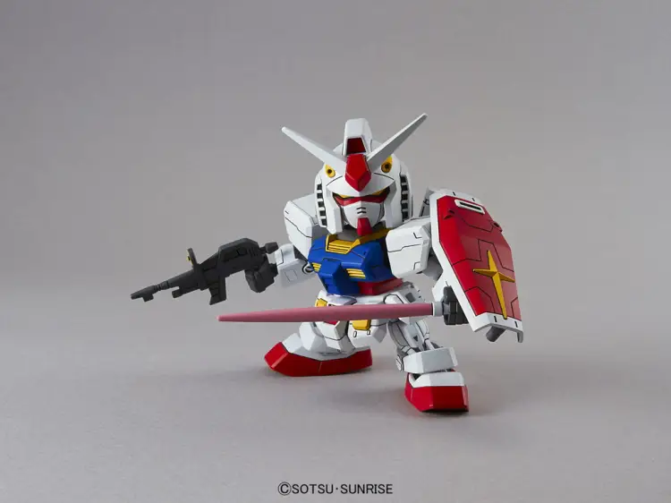 Bandai Model Kit - GUNDAM - SD Gundam Ex-Standard RX-78-2 Gundam - Model Kit