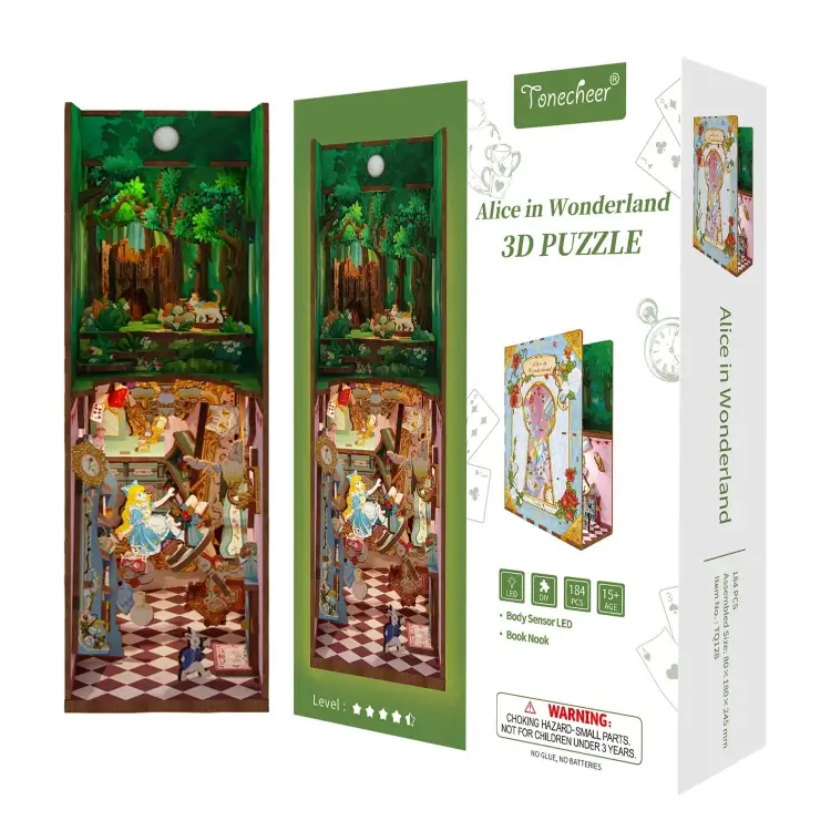 Tonecheer - BOOK NOOK KIT - DIY- Alice in Wonderland - 184pcs + LED Light