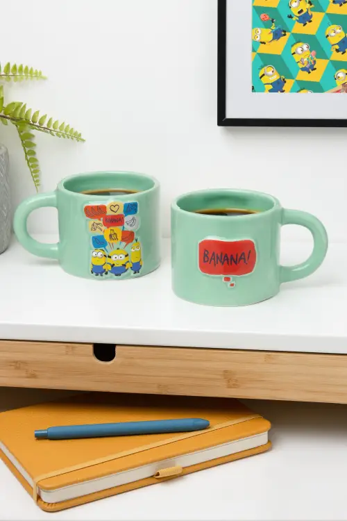 Paladone - MINIONS - Embossed Mug 13oz