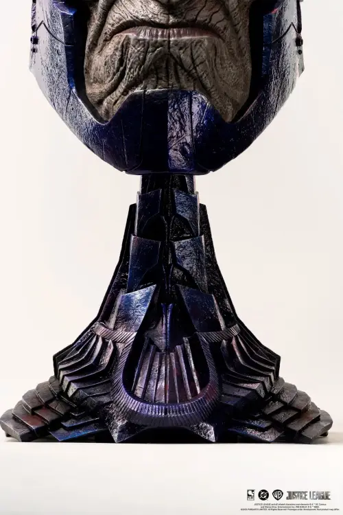 PureArts - JUSTICE LEAGUE - Darkseid - Scale Art Mask 1/1 52cm