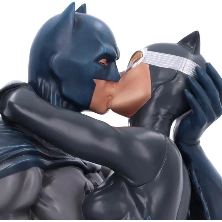 Nemesis - BATMAN - Batman & Catwoman - Bust 30cm
