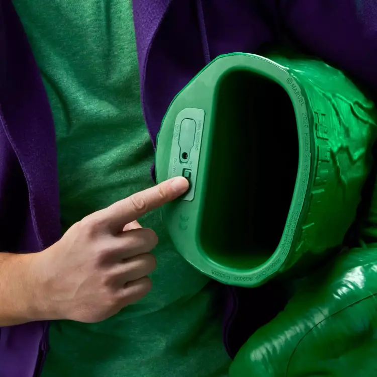 Hasbro - MARVEL - Hulk Fist - Replica Legend Series 1/1
