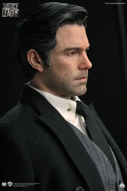 x_qs-justiceleaguebrucewayne_d.jpg