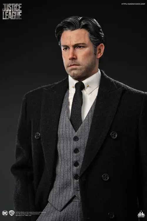 x_qs-justiceleaguebrucewayne_h.jpg