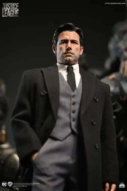 x_qs-justiceleaguebrucewayne_q.jpg