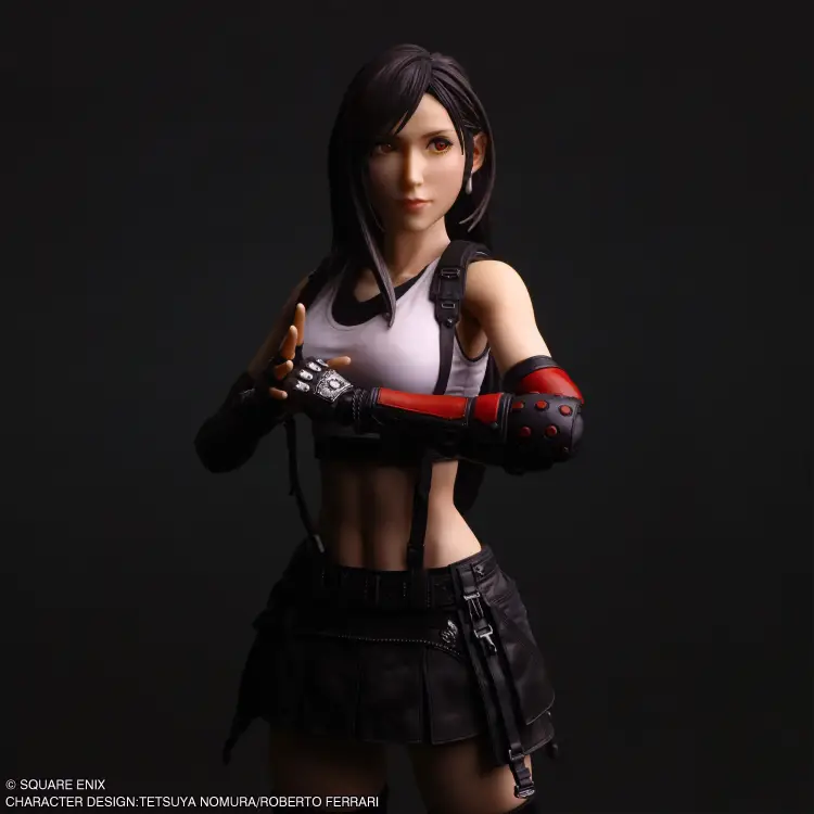 Dark Horse - FINAL FANTASY VII REBIRTH - Tifa Lockhart - Play Arts Shin Figure 24cm