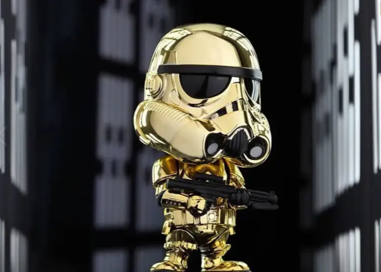 Hot Toys - STAR WARS - Cosbaby - Wave 5 - Stormtrooper Metallic Gold Version