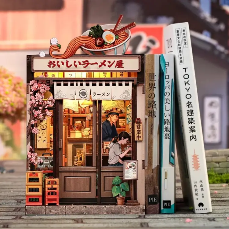 Cutebee - BOOK NOOK KIT - DIY - Oishii Kyoto - 175pc + LED Light