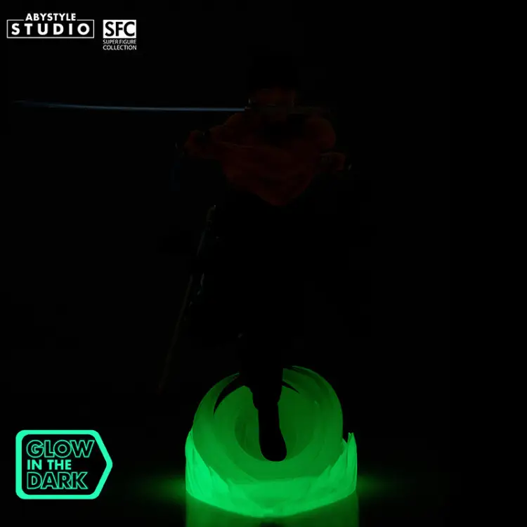 ABYstyle - ONE PIECE - Zoro - Glow in the dark Figure SFC 18cm