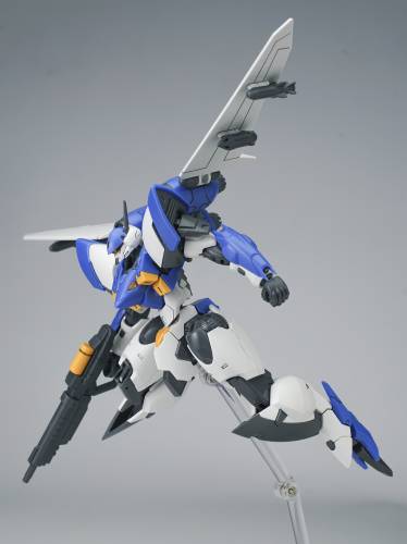 SHEIK MAINLAND - Ultra Action Trooper Yun Que Blue - Model Kit 1/144